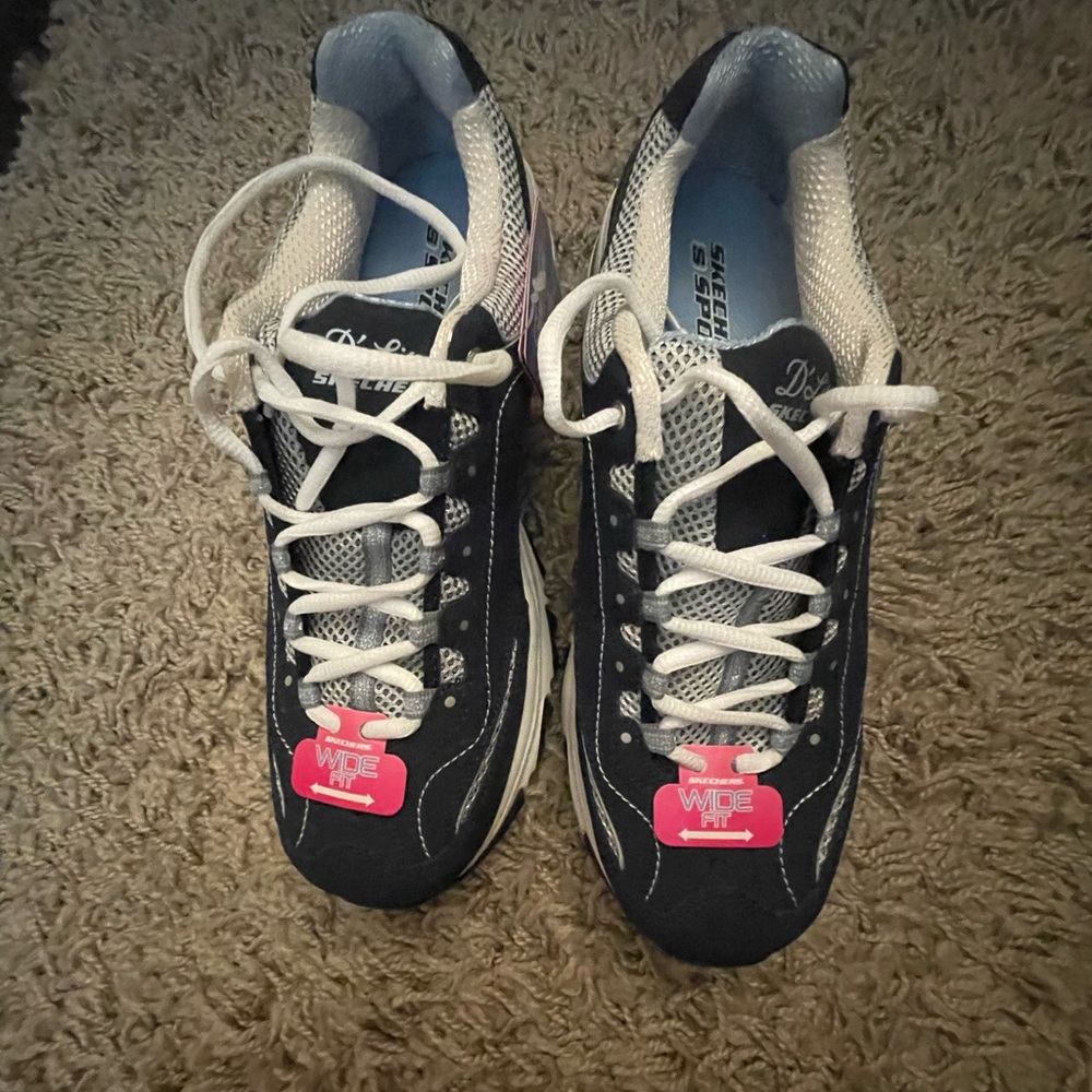 Skechers D lites wide fit